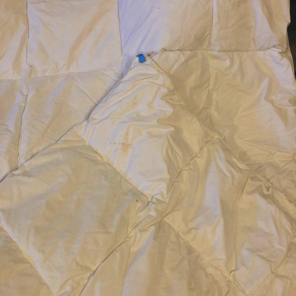 Queen cream down comforter